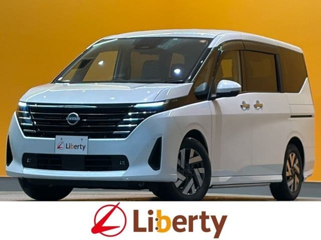 NISSAN