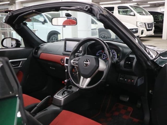 Car thumbnail 3
