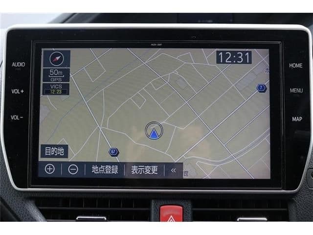 Car thumbnail 3