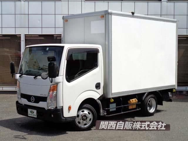 NISSAN