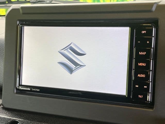 Car thumbnail 3