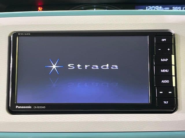 Car thumbnail 4
