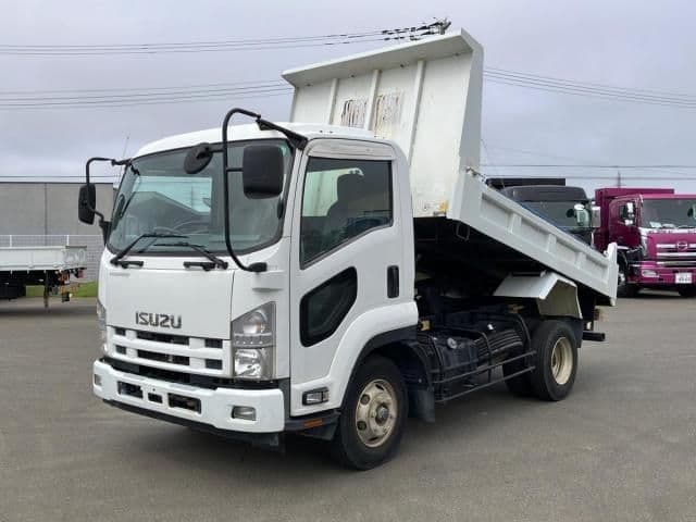 ISUZU