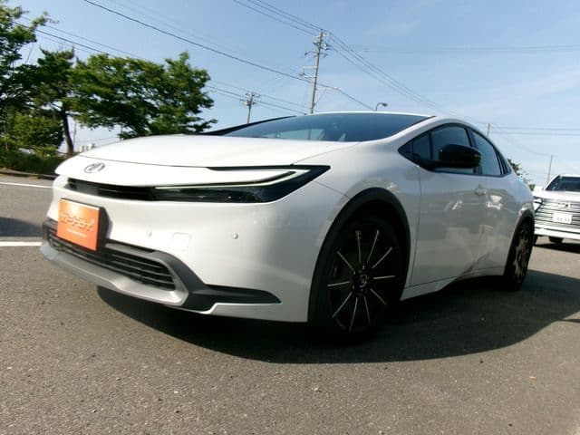 Car thumbnail 3