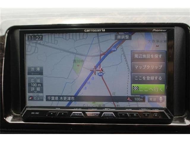 Car thumbnail 3
