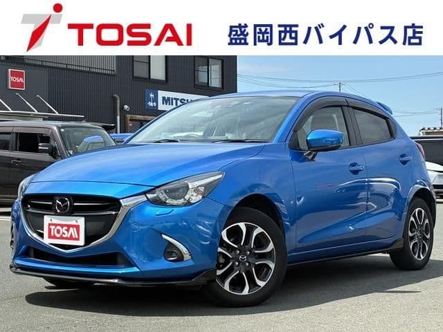 Car image 1
