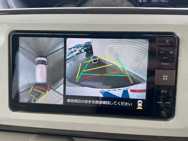 Car thumbnail 4