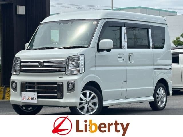 NISSAN NV100 CLIPPER RIO