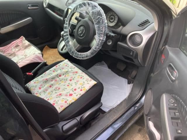 Car thumbnail 4