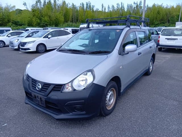 Car image 1