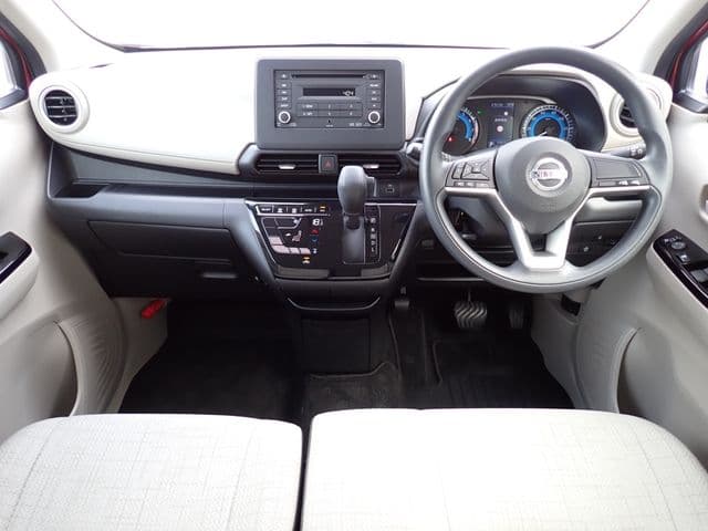 NISSAN
