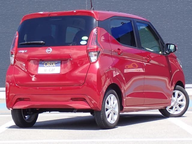 Car thumbnail 3