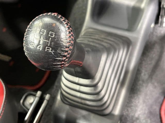 Car thumbnail 4