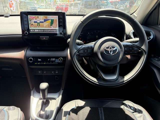Car thumbnail 3