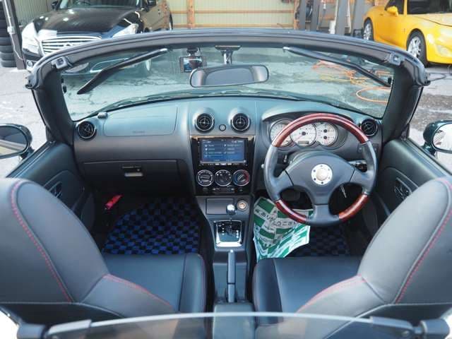 Car thumbnail 2