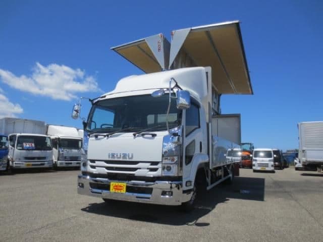 ISUZU