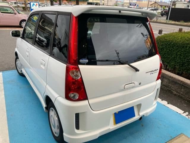 Car thumbnail 4