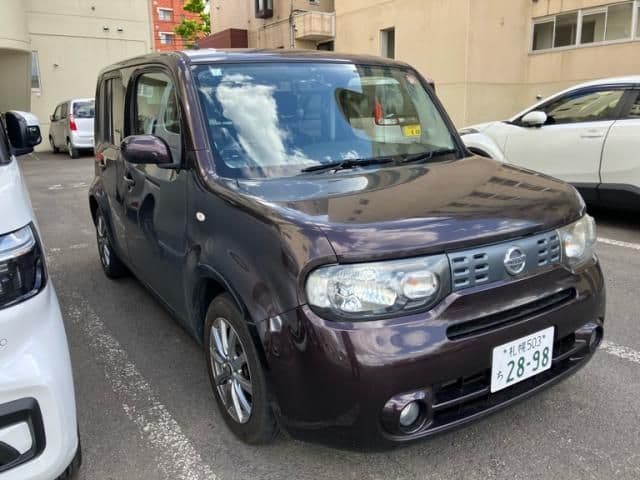 NISSAN
