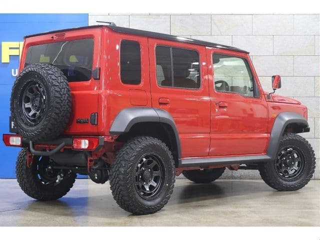 Car thumbnail 3