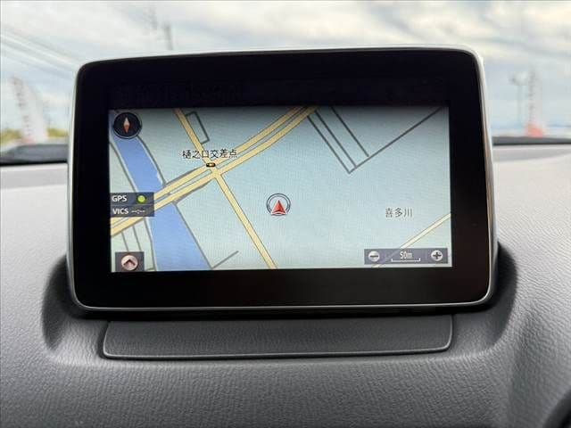 Car thumbnail 3