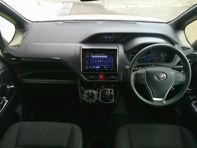 Car thumbnail 2