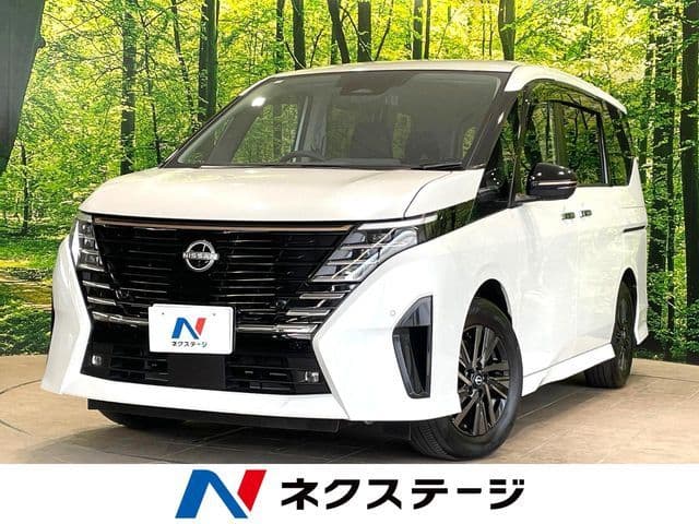 NISSAN