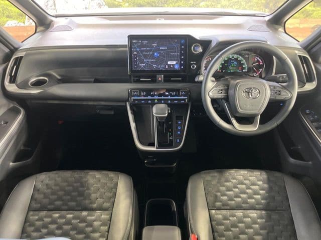 Car thumbnail 2