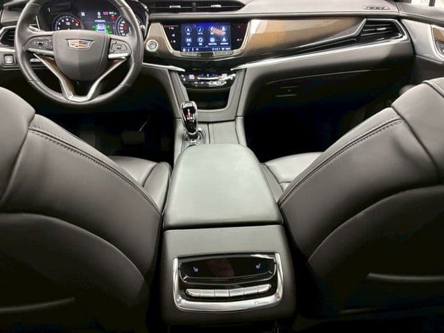 Car thumbnail 3
