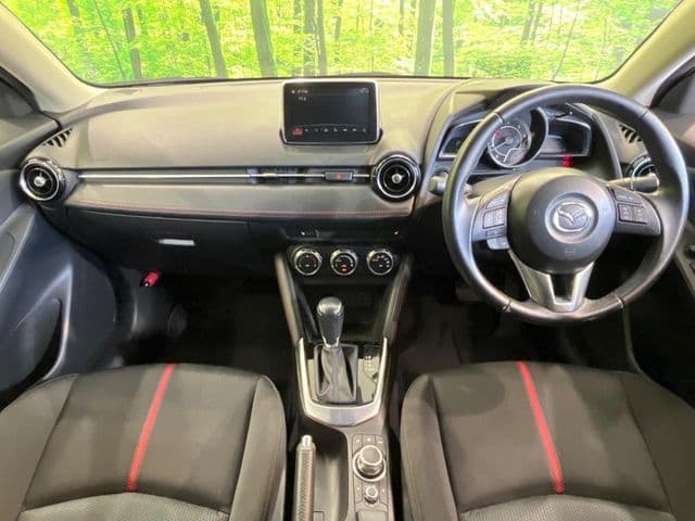 Car thumbnail 2