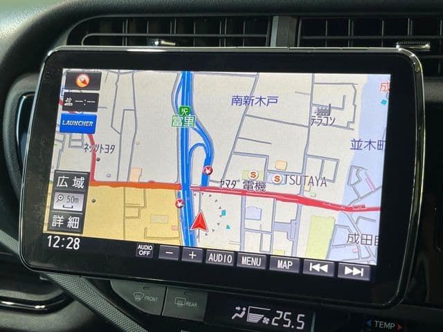 Car thumbnail 3
