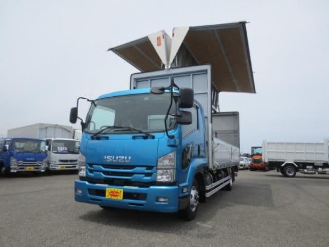 ISUZU