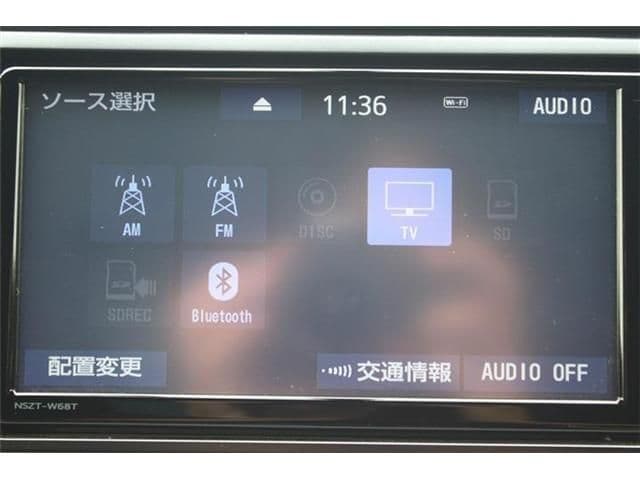 Car thumbnail 4
