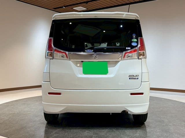Car thumbnail 3