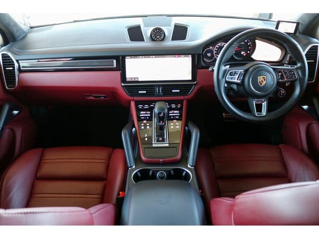 Car thumbnail 2