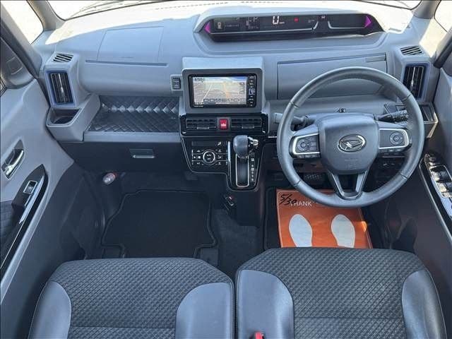 Car thumbnail 2