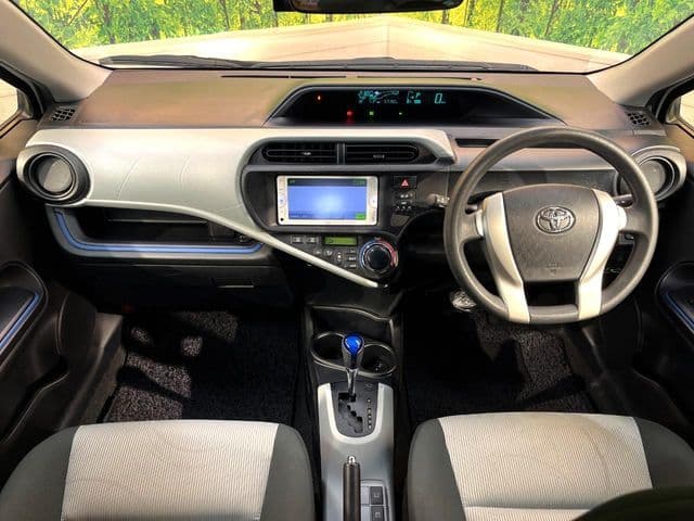 Car thumbnail 2