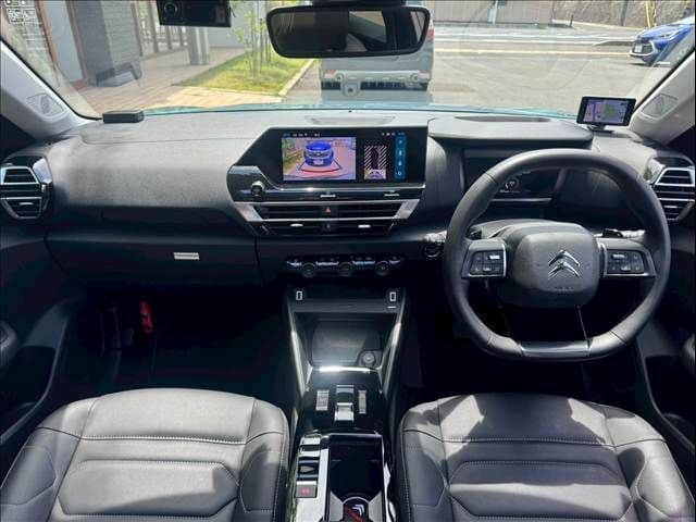 Car thumbnail 4