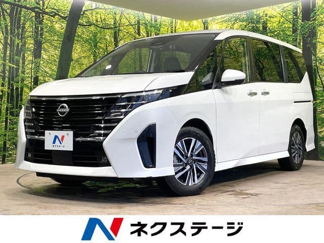 NISSAN