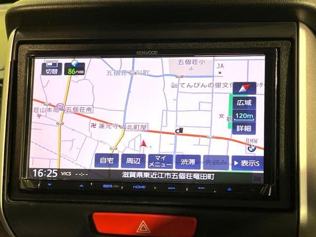 Car thumbnail 3
