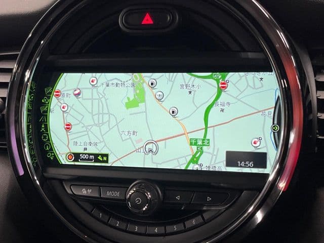 Car thumbnail 4