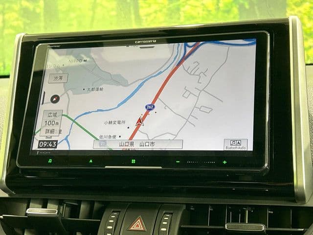 Car thumbnail 4