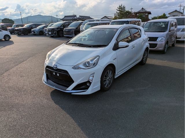 Car image 1