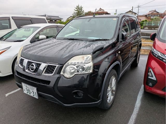 NISSAN