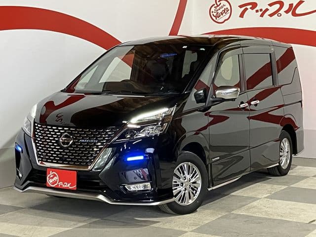 NISSAN