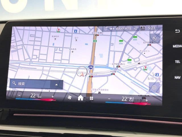 Car thumbnail 4