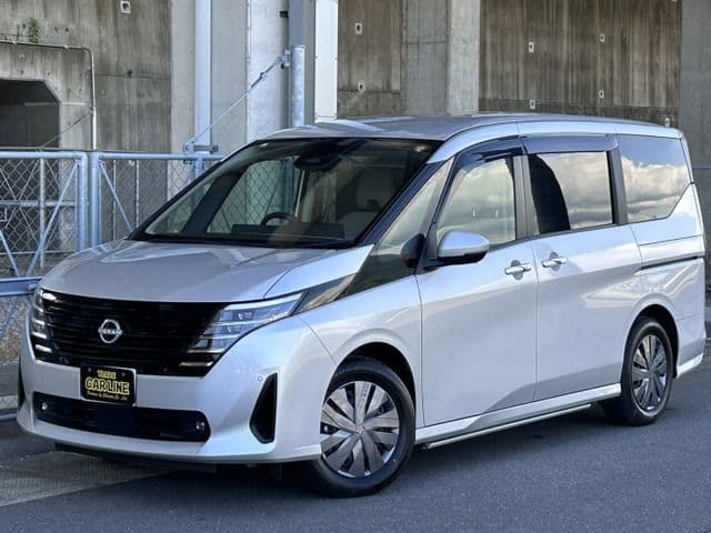 NISSAN
