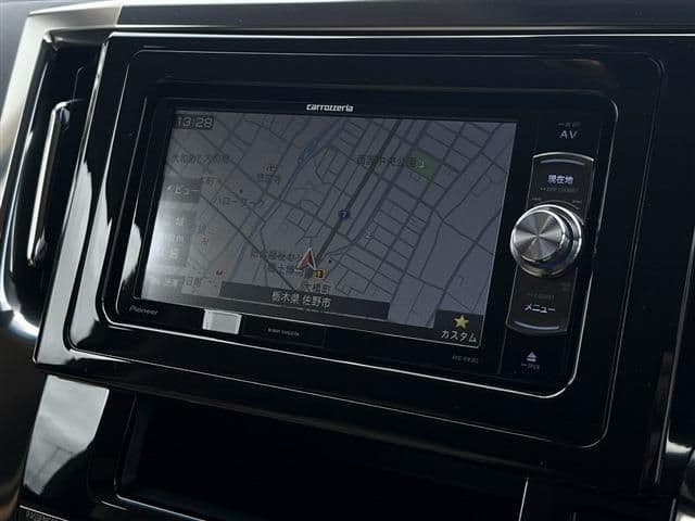 Car thumbnail 4