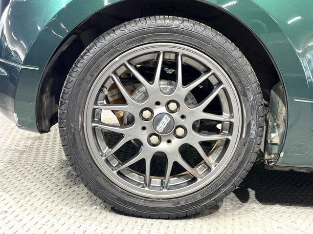 Car thumbnail 4