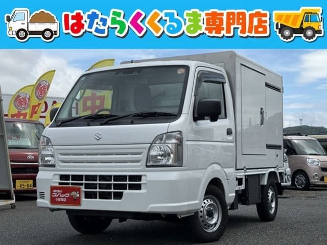 SUZUKI