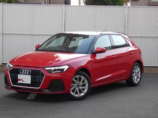AUDI